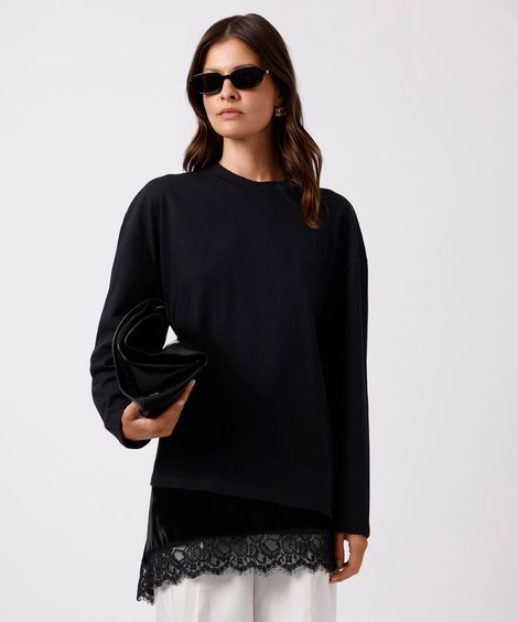 camiseta alongada feminina de algodão com veludo e renda mindset preta