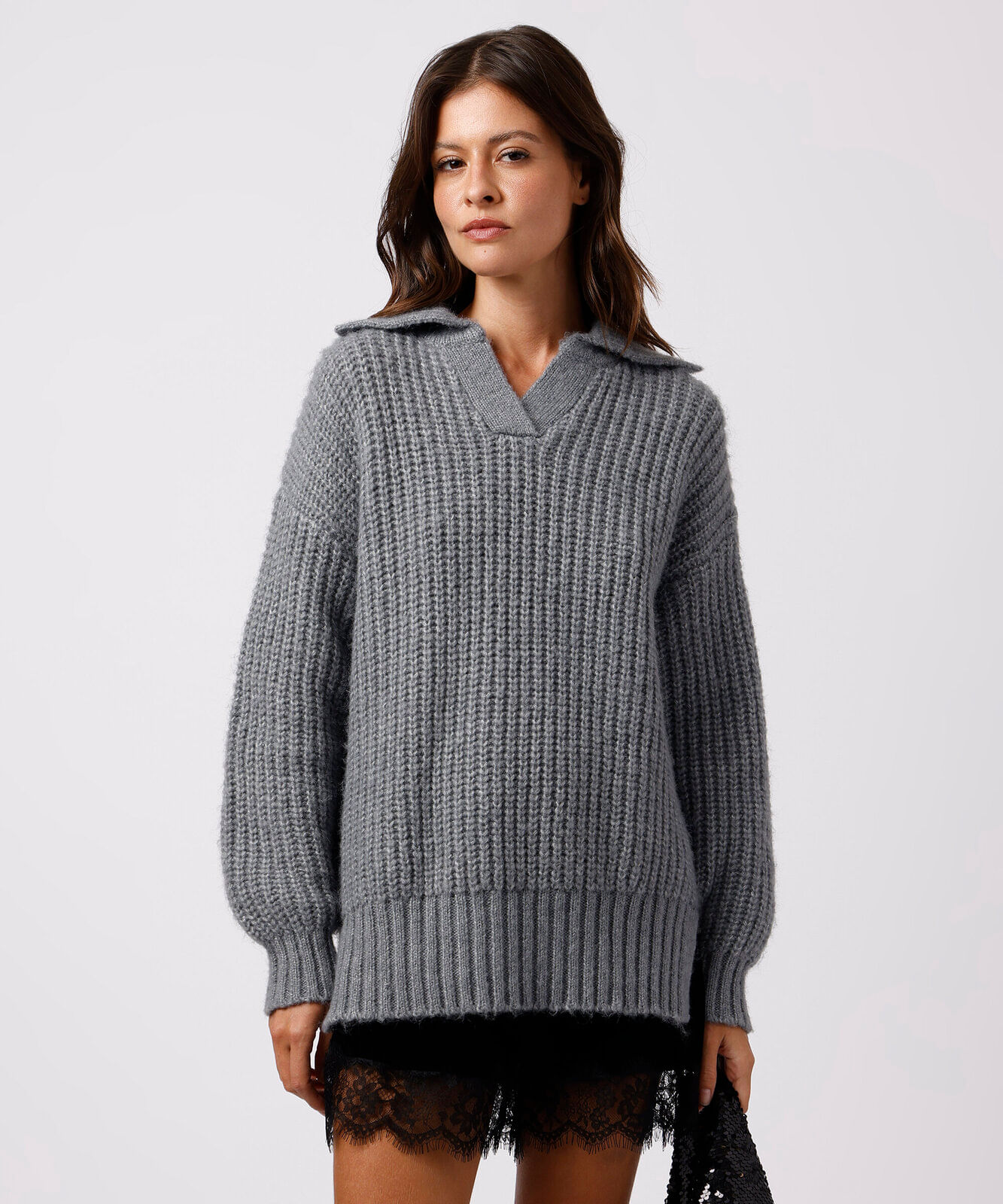 polo oversized feminina de tricot mindset cinza