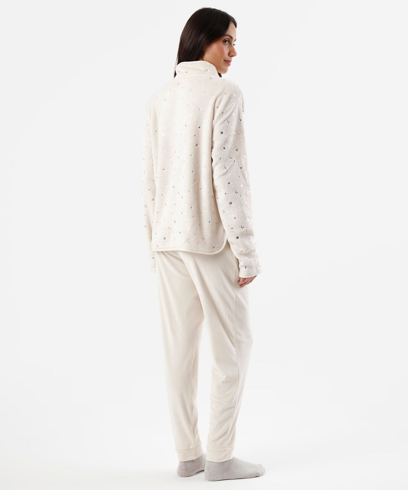 pijama longo feminino com fleece texturizado bege