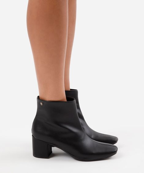 bota via uno salto bloco preta