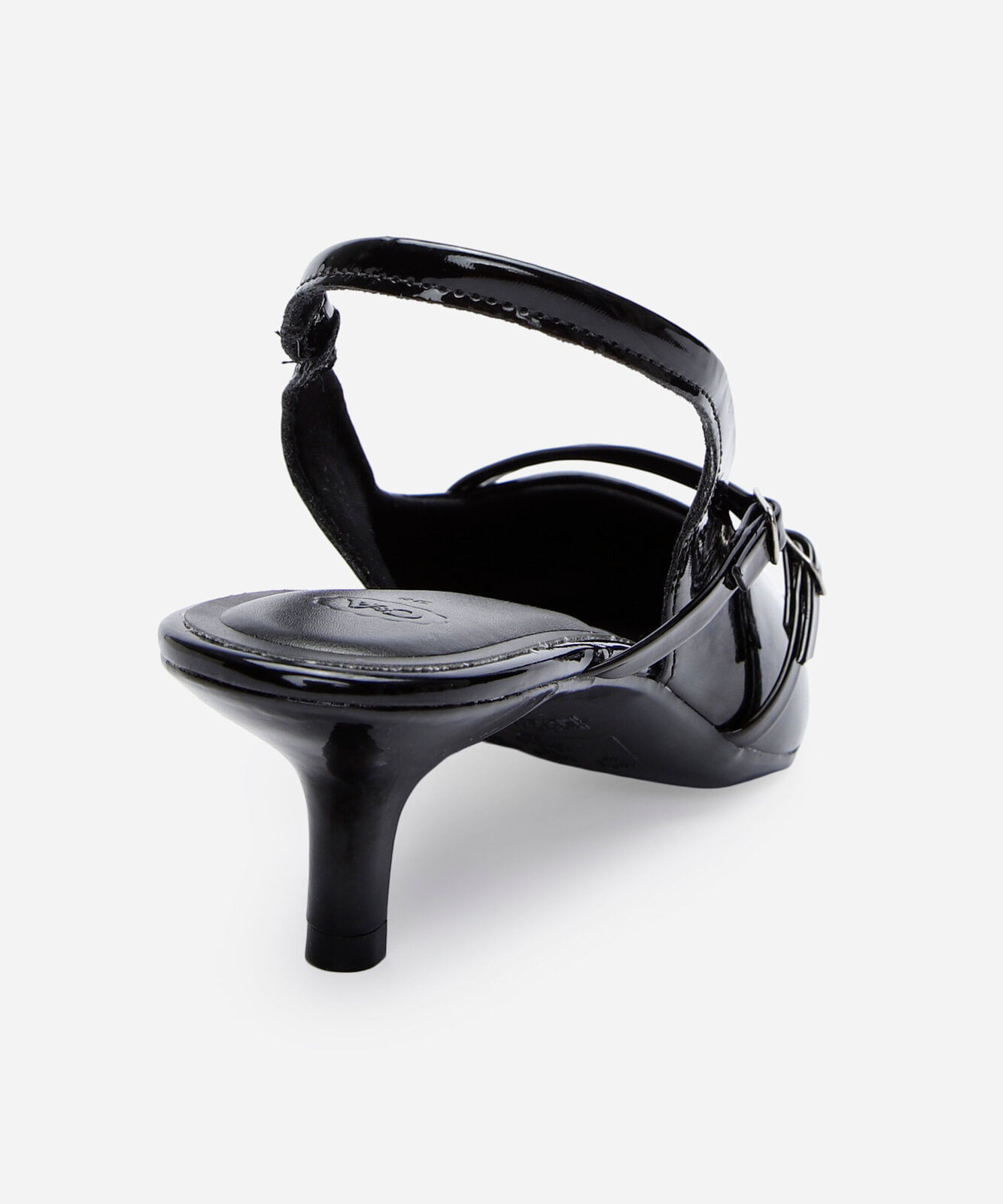 scarpin slingback bico fino salto baixo preto