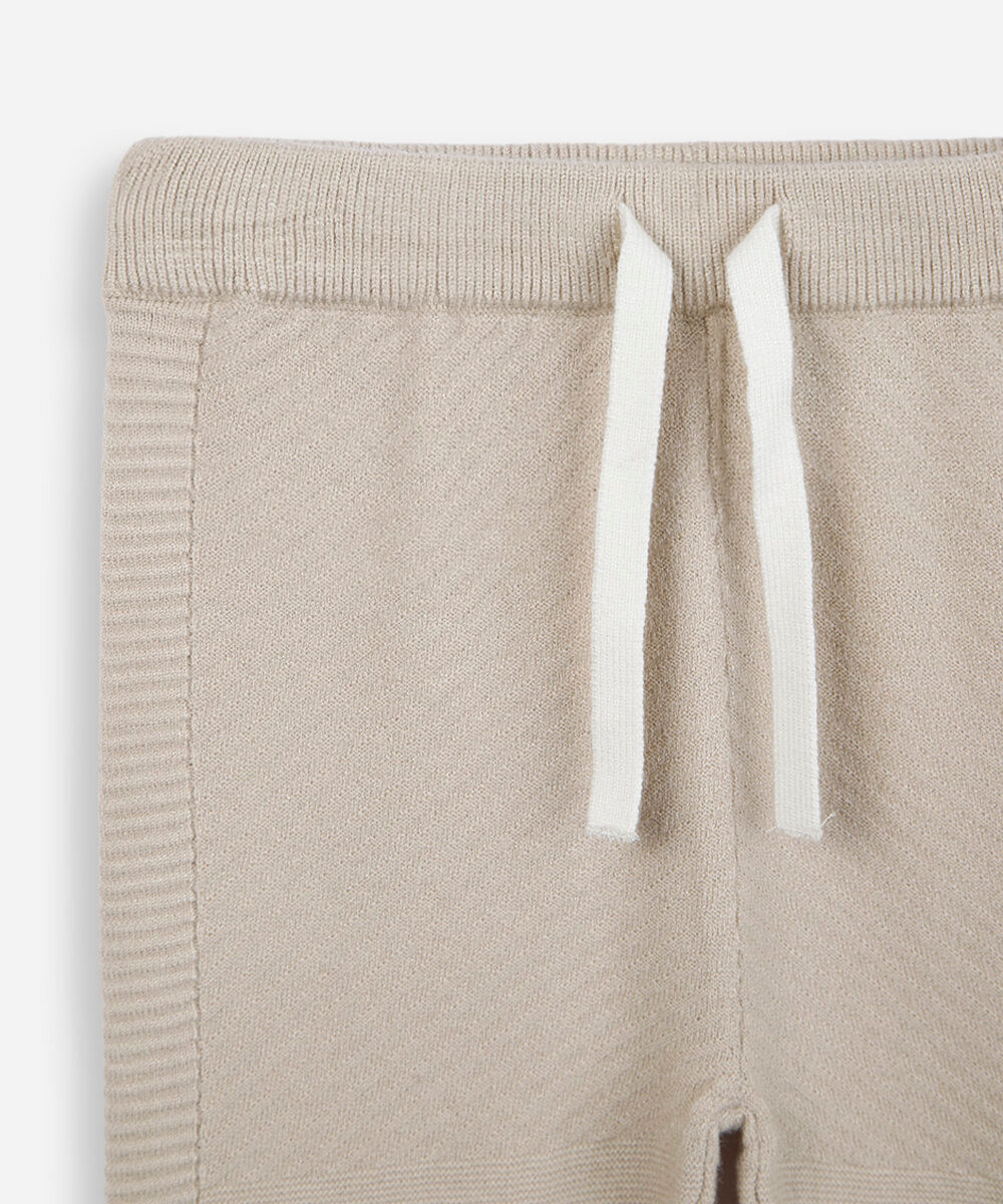 conjunto infantil de tricot com listras bege