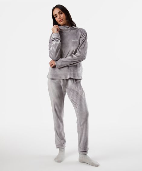 pijama de fleece longo texturizado e bordado cinza