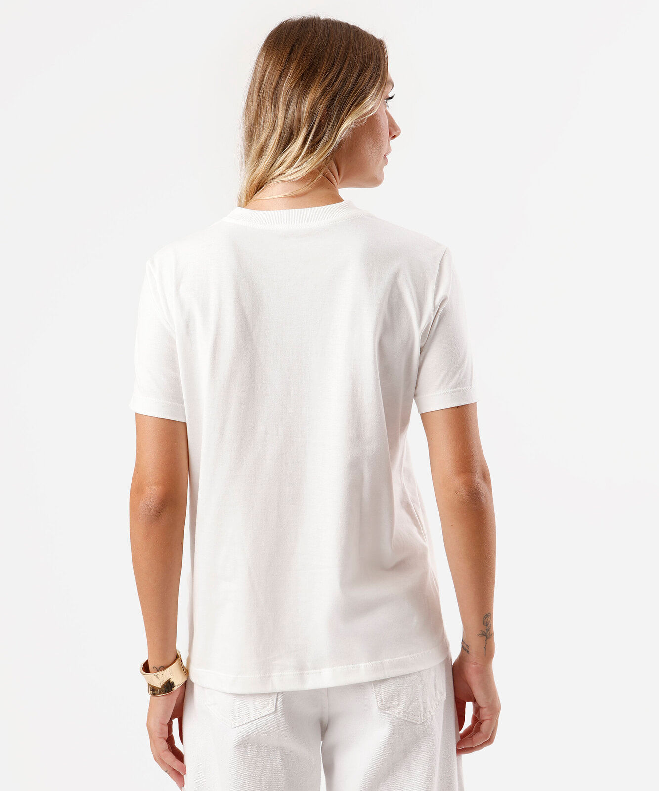 camiseta feminina de algodão manga curta demon slayer off white