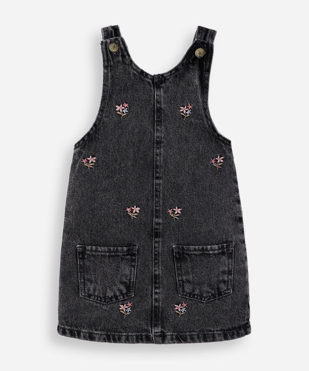 salopete infantil jeans com bordado floral preta
