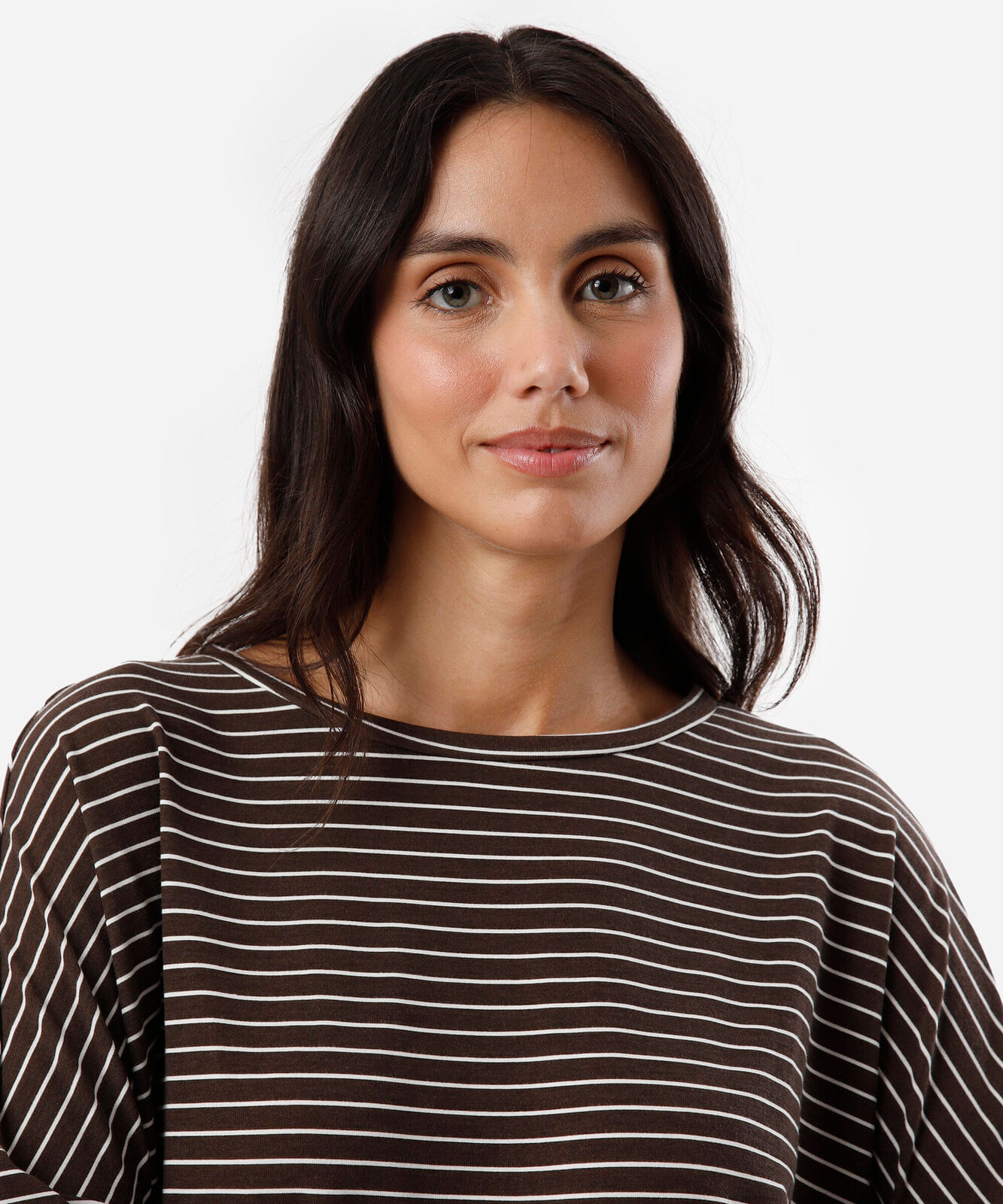 pijama longo feminino com viscose listrado marrom