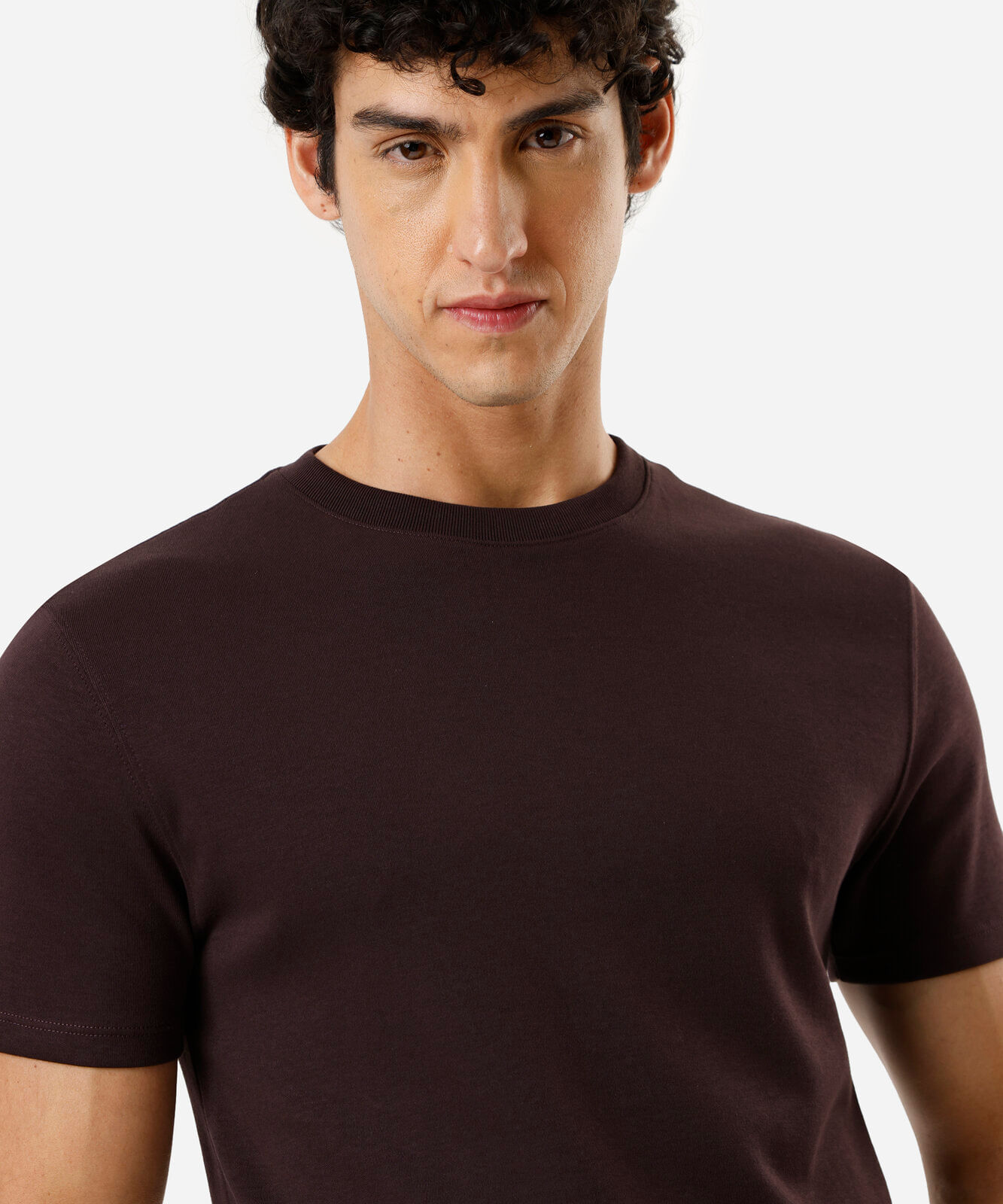 camiseta slim masculina de algodão peruano manga curta vinho