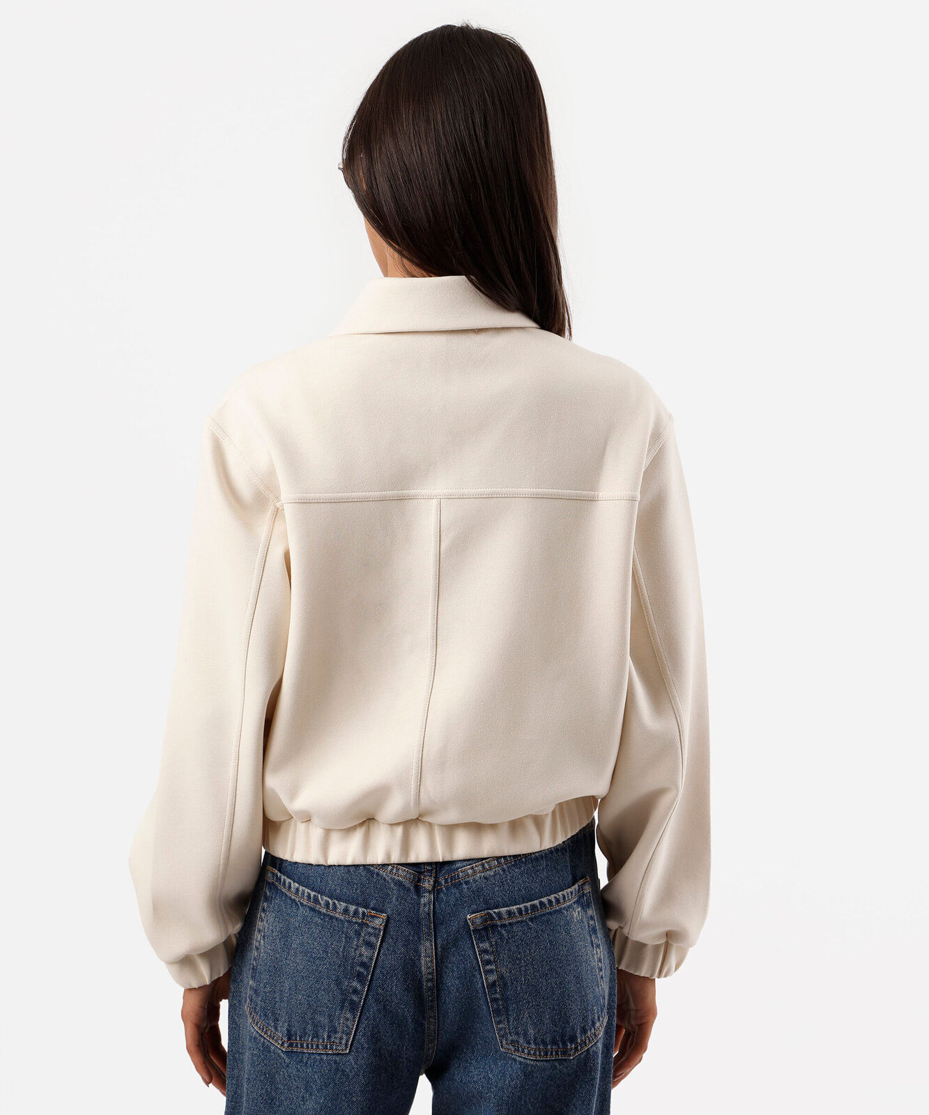jaqueta feminina com bolsos bege