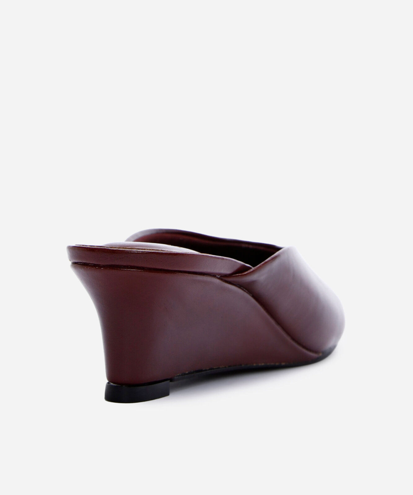 scarpin mule bico fico salto anabela vinho