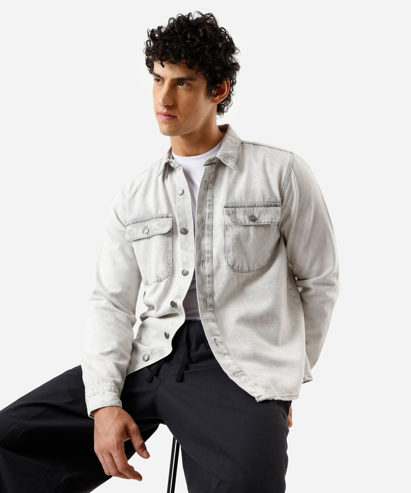 camisa masculina jeans manga longa cinza