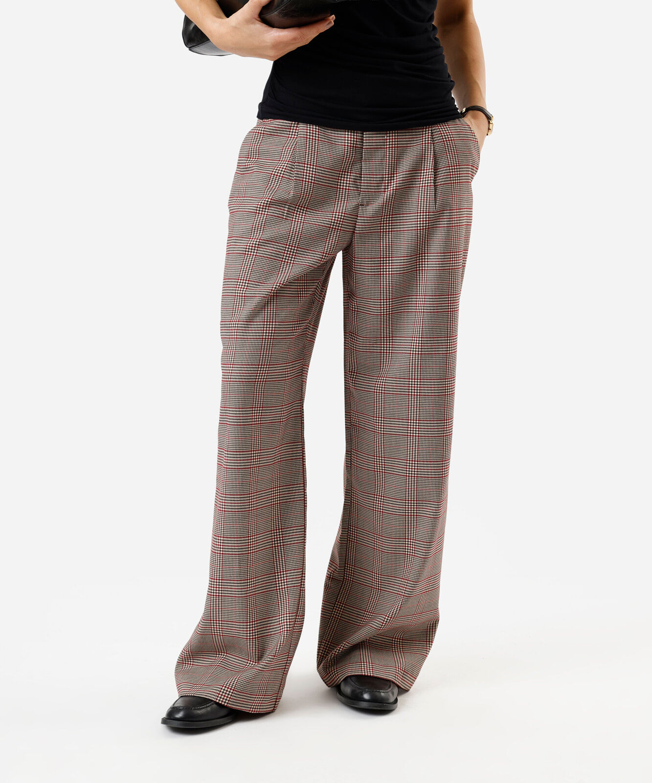 calça de alfaiataria feminina xadrez vinho