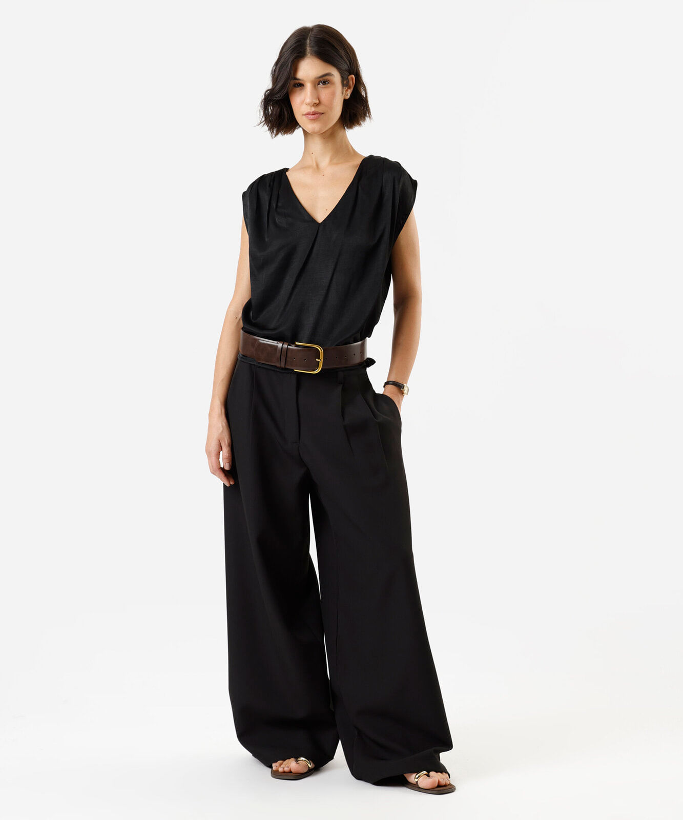 blusa feminina com viscose decote v com pregas acetinada preta