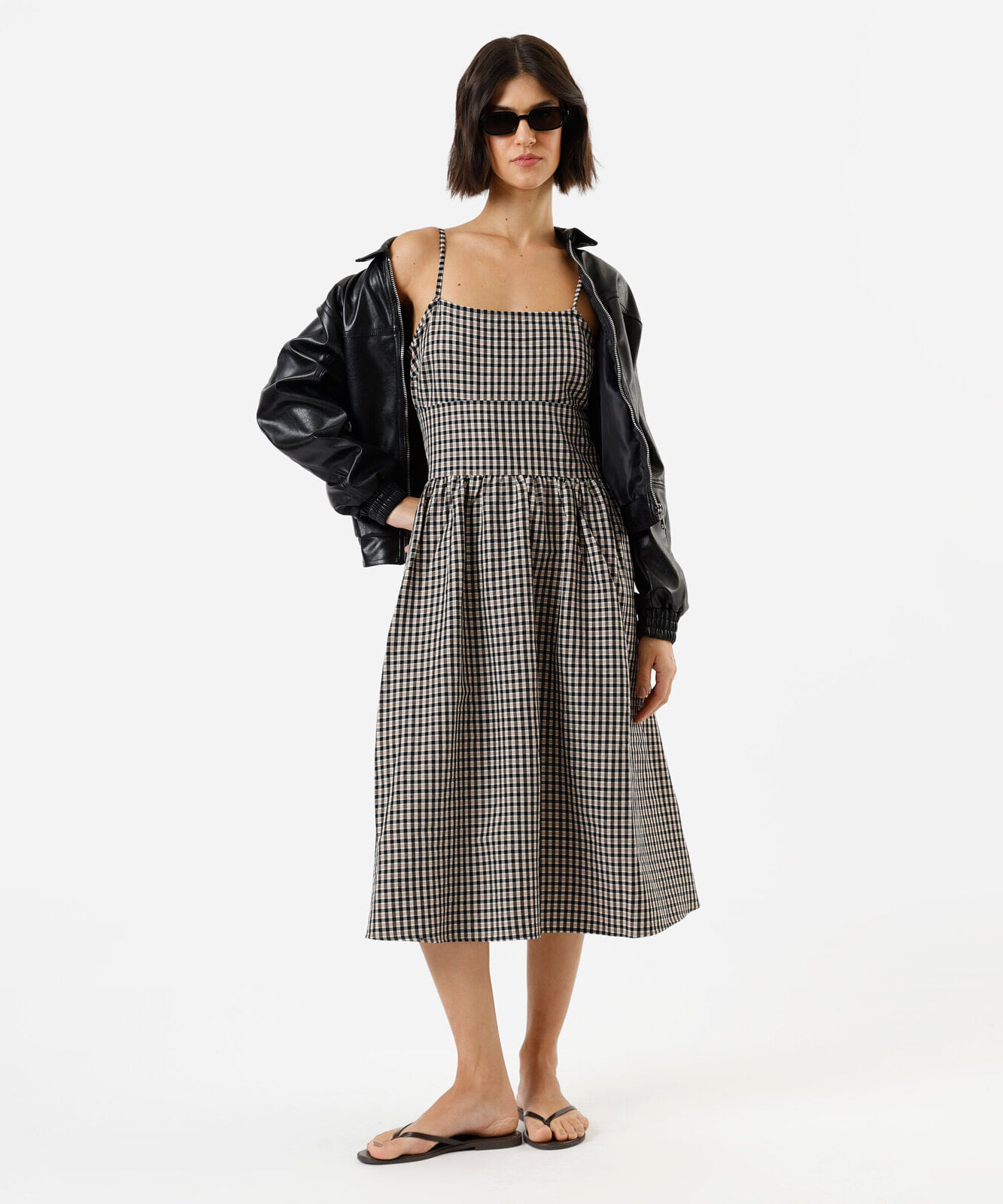 vestido midi alça fina feminino com viscose xadrez marrom