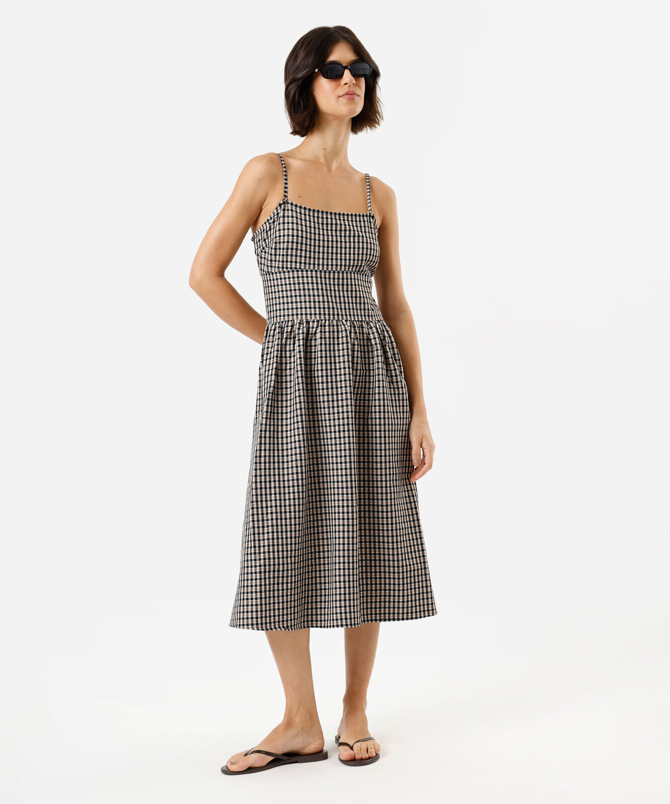 vestido midi alça fina feminino com viscose xadrez marrom