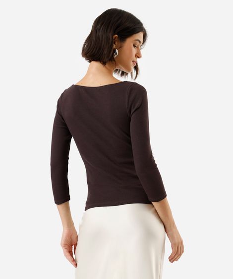 blusa feminina de algodão decote canoa canelada marrom