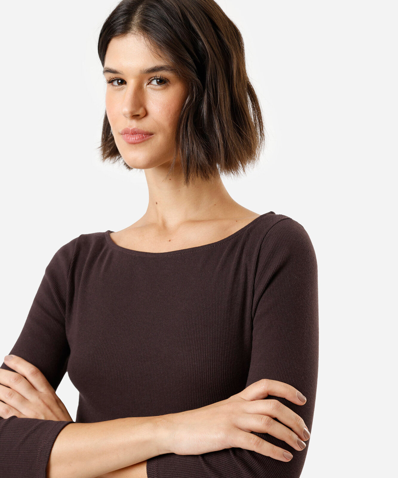 blusa feminina de algodão decote canoa canelada marrom