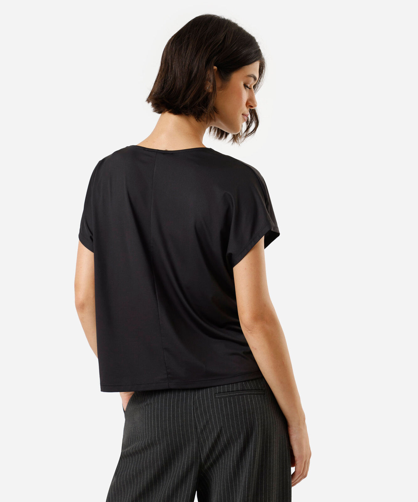 blusa feminina manga curta franzida preta