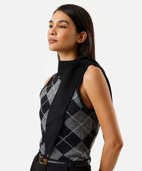 colete feminino de tricot gola alta com amarração xadrez argyle preto