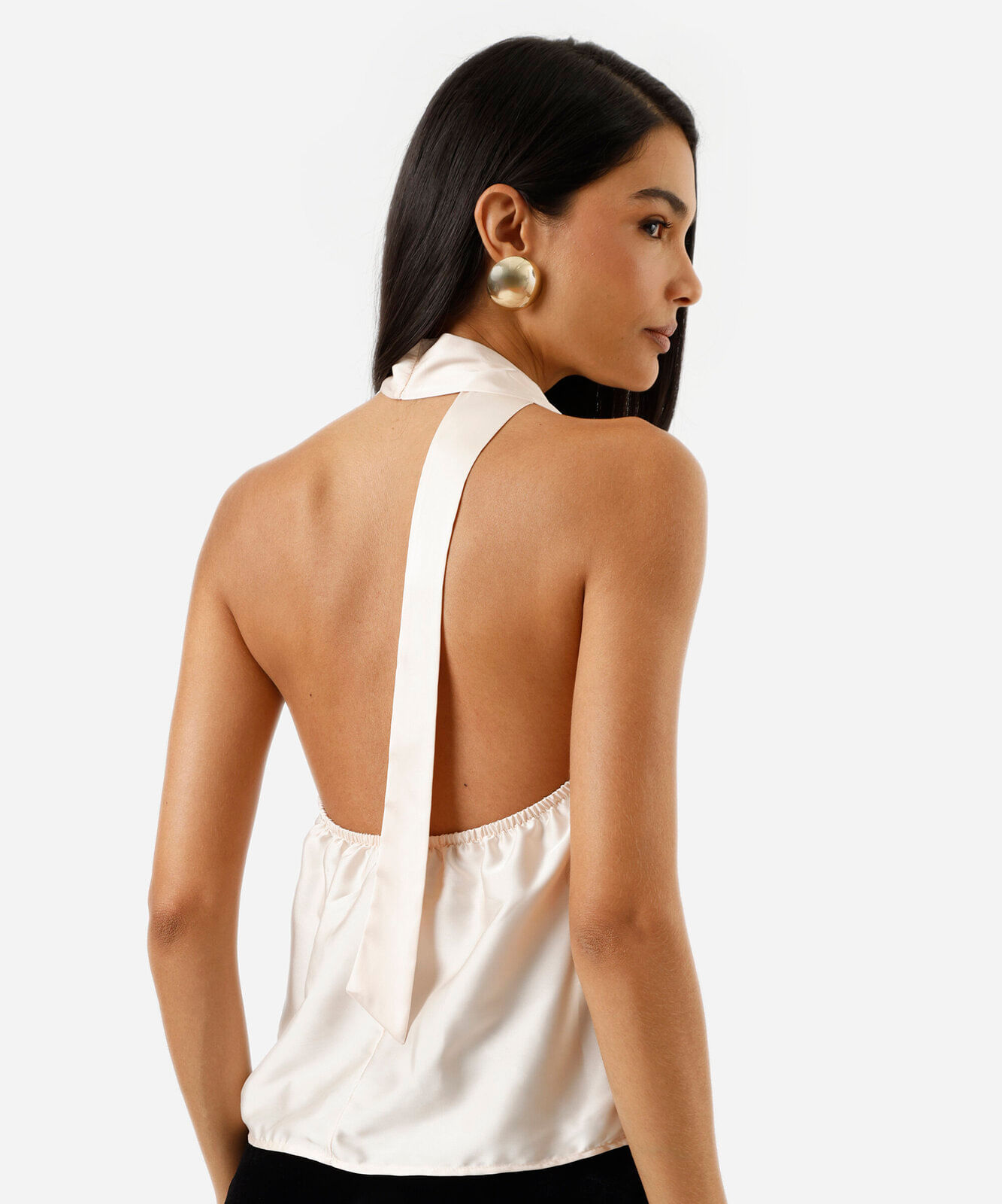 blusa frente única feminina decote degagê acetinada bege