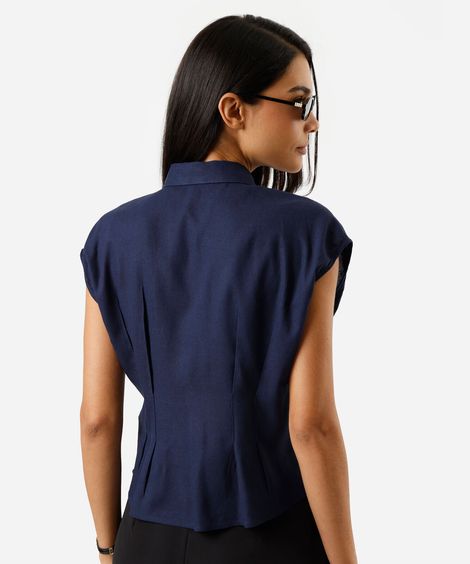 camisa feminina com linho e pences manga curta azul