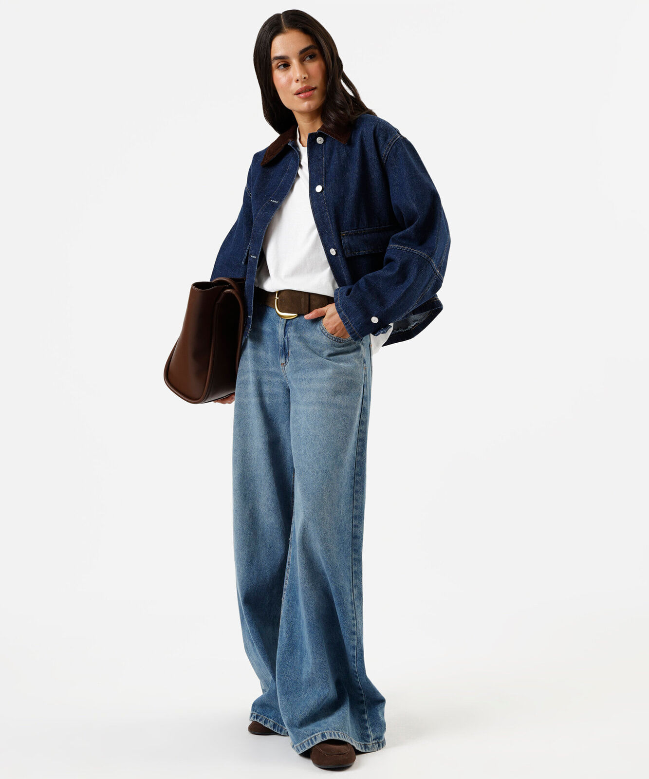 jaqueta feminina jeans com gola de veludo cotelê azul