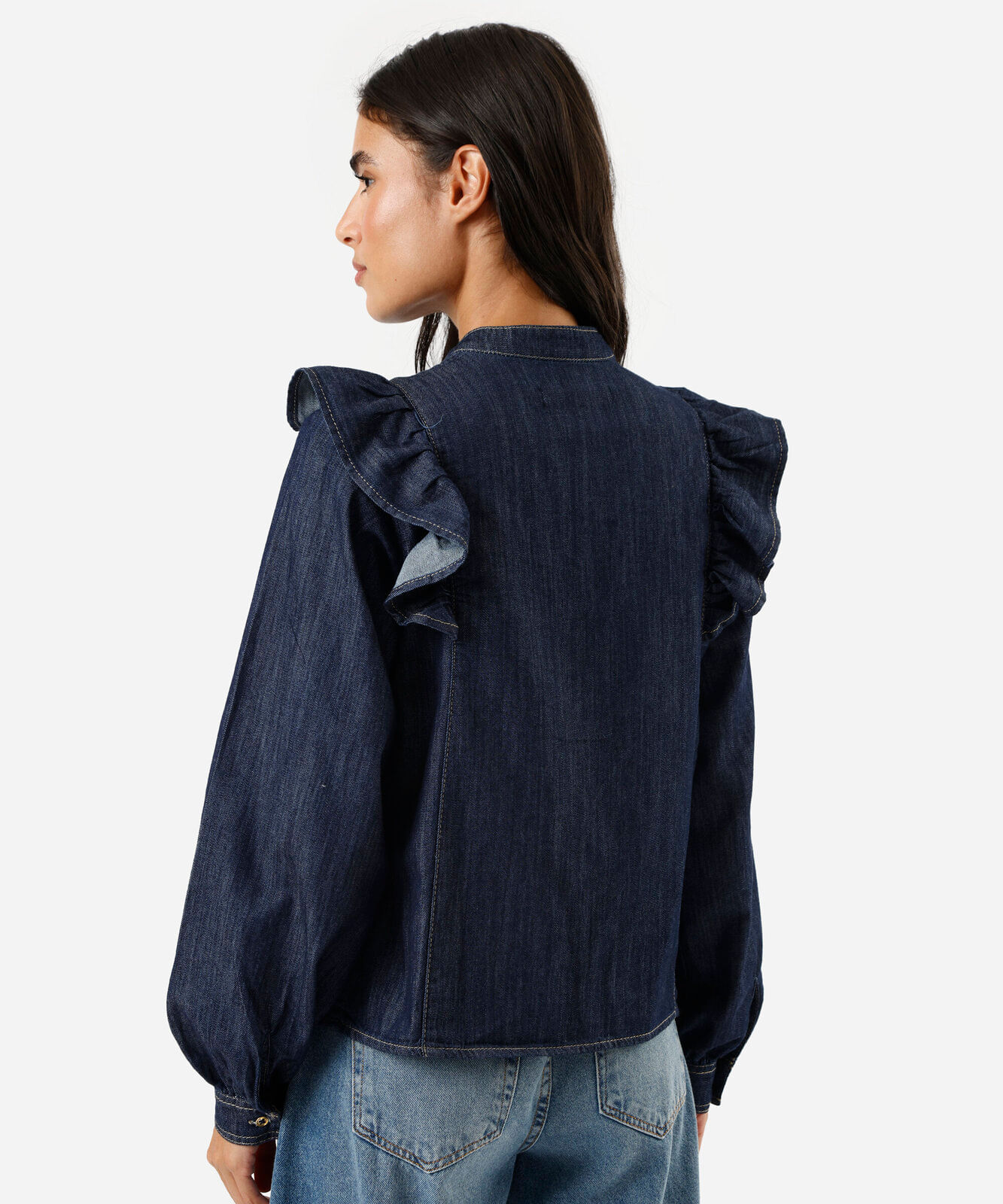 camisa feminina jeans manga longa com babados azul