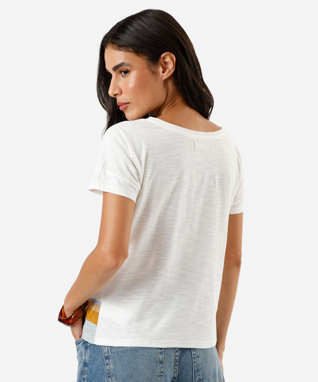 camiseta feminina de algodão manga curta estampada off white