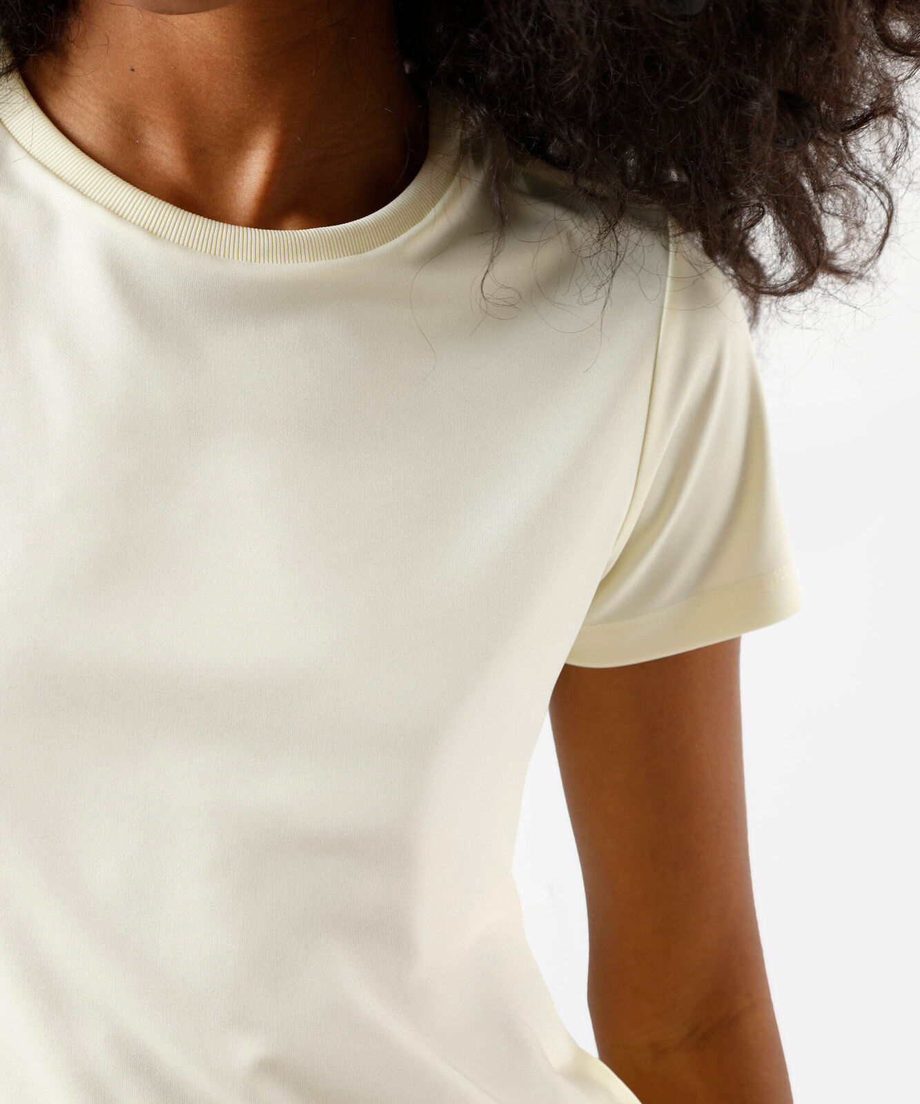 blusa feminina básica manga curta esportiva amarela