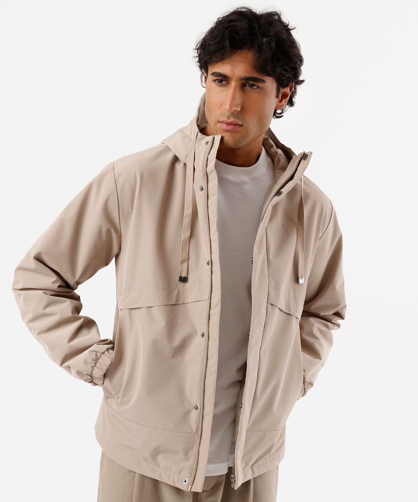 jaqueta masculina com capuz bege