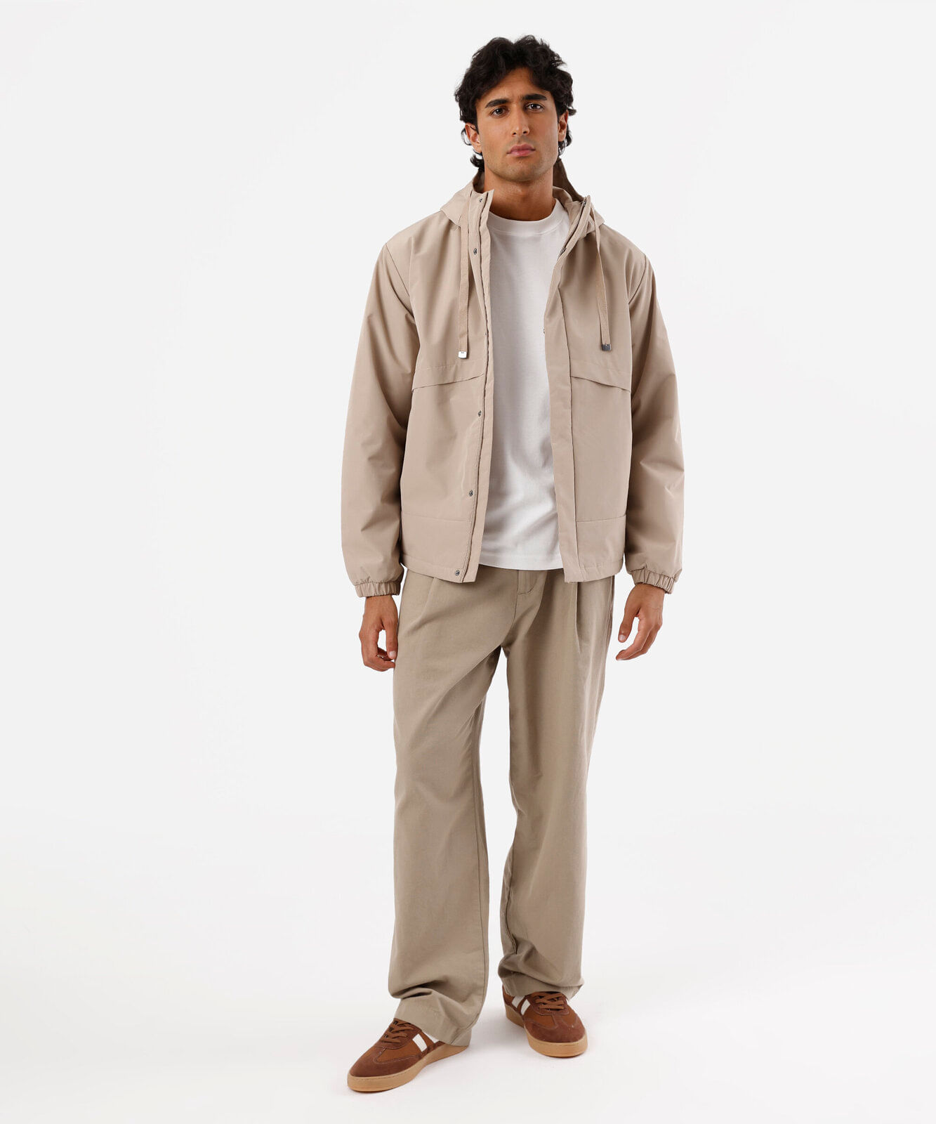 jaqueta masculina com capuz bege