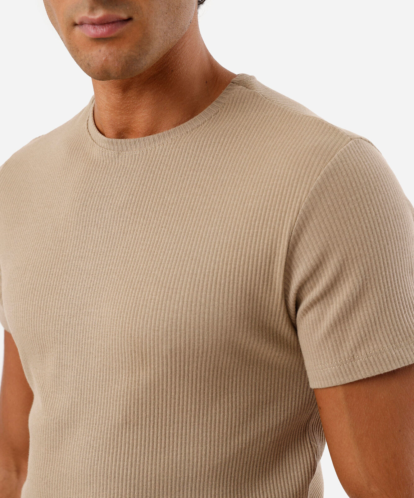 camiseta de algodão manga curta texturizada bege