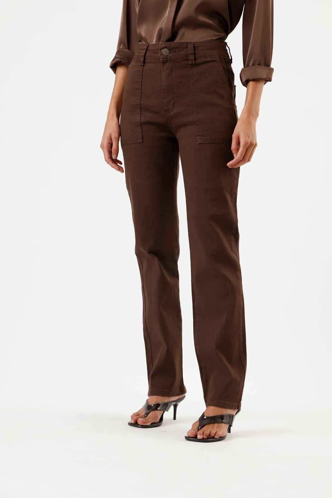 calça reta petit feminina de sarja cintura alta sawary marrom