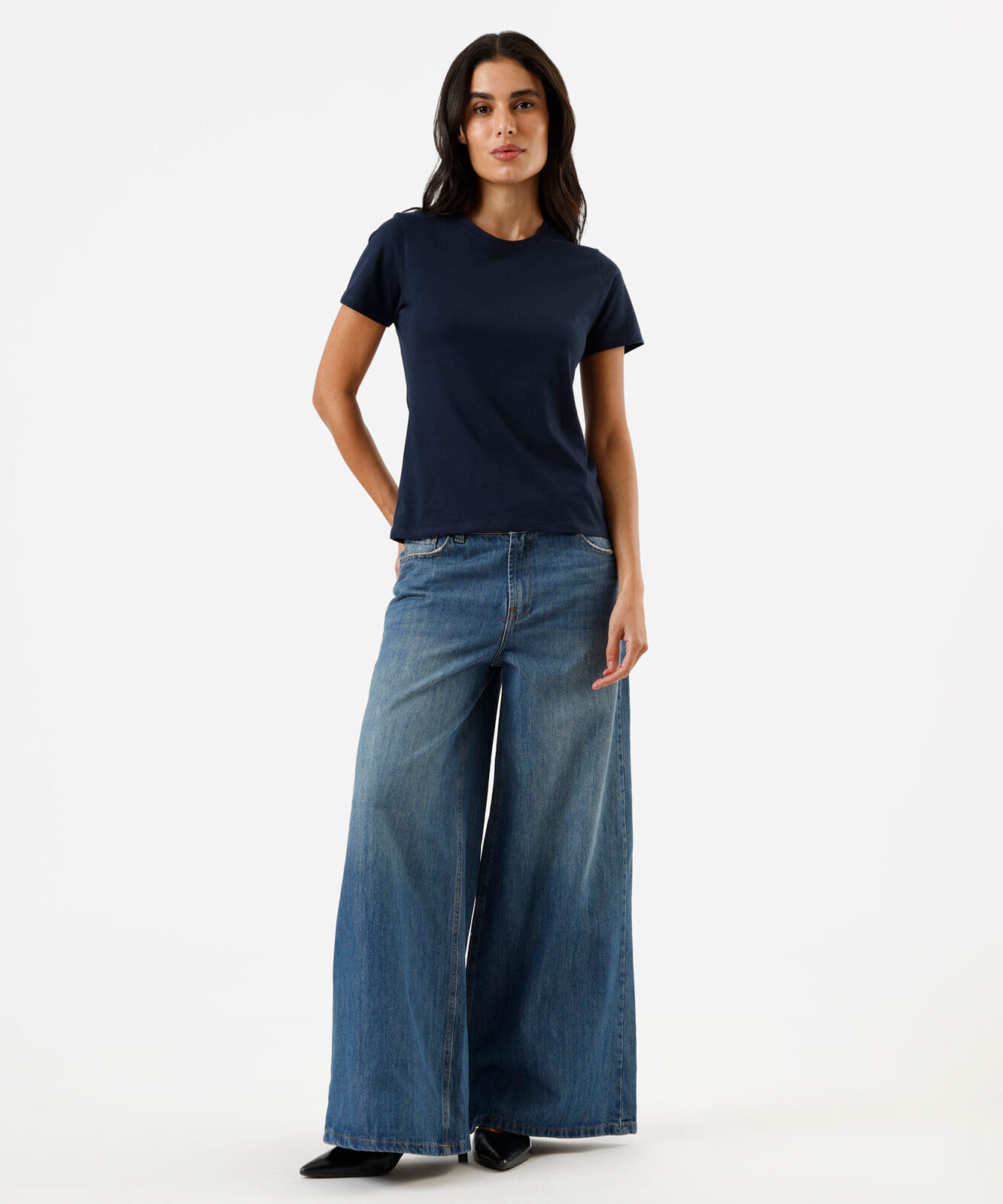 camiseta feminina de algodão gola redonda manga curta azul