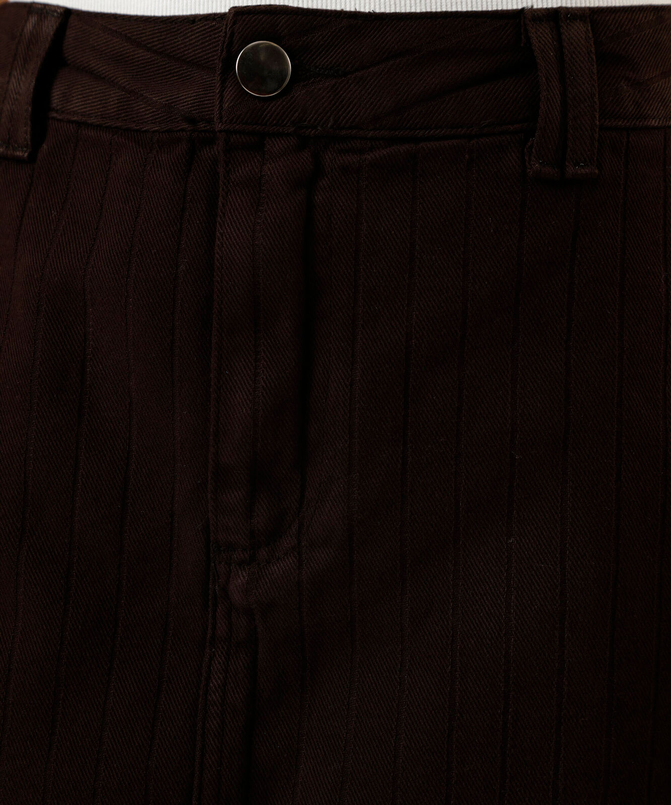short saia feminino de sarja texturizado cintura média marrom