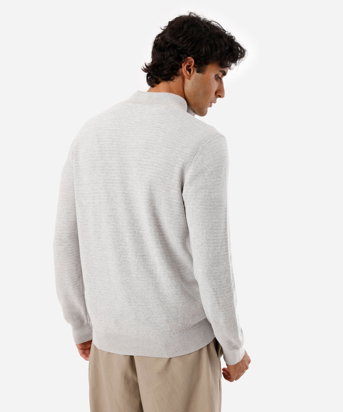 suéter masculino de tricot gola alta com zíper cinza