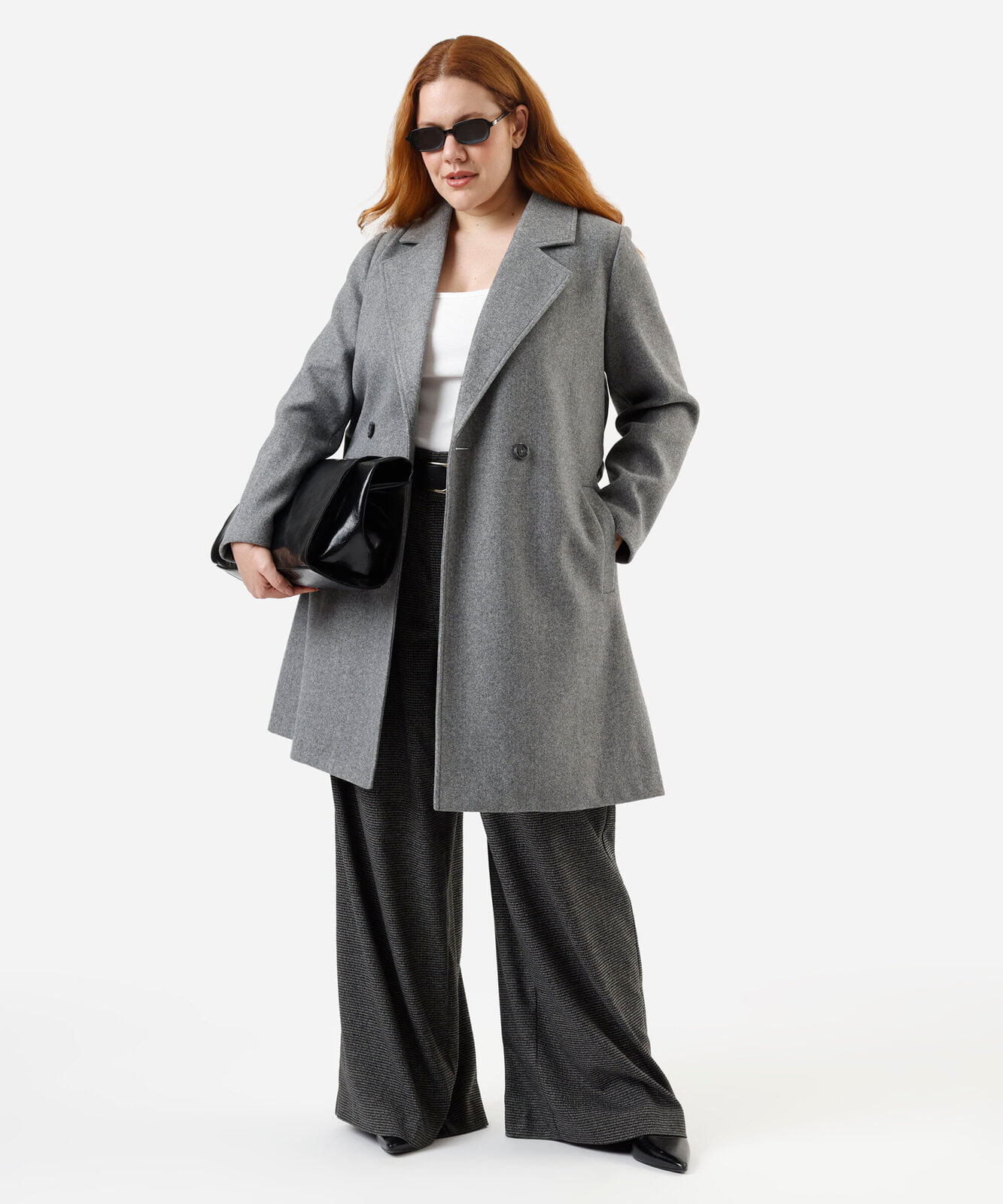 casaco trench coat feminino texturizado plus size cinza