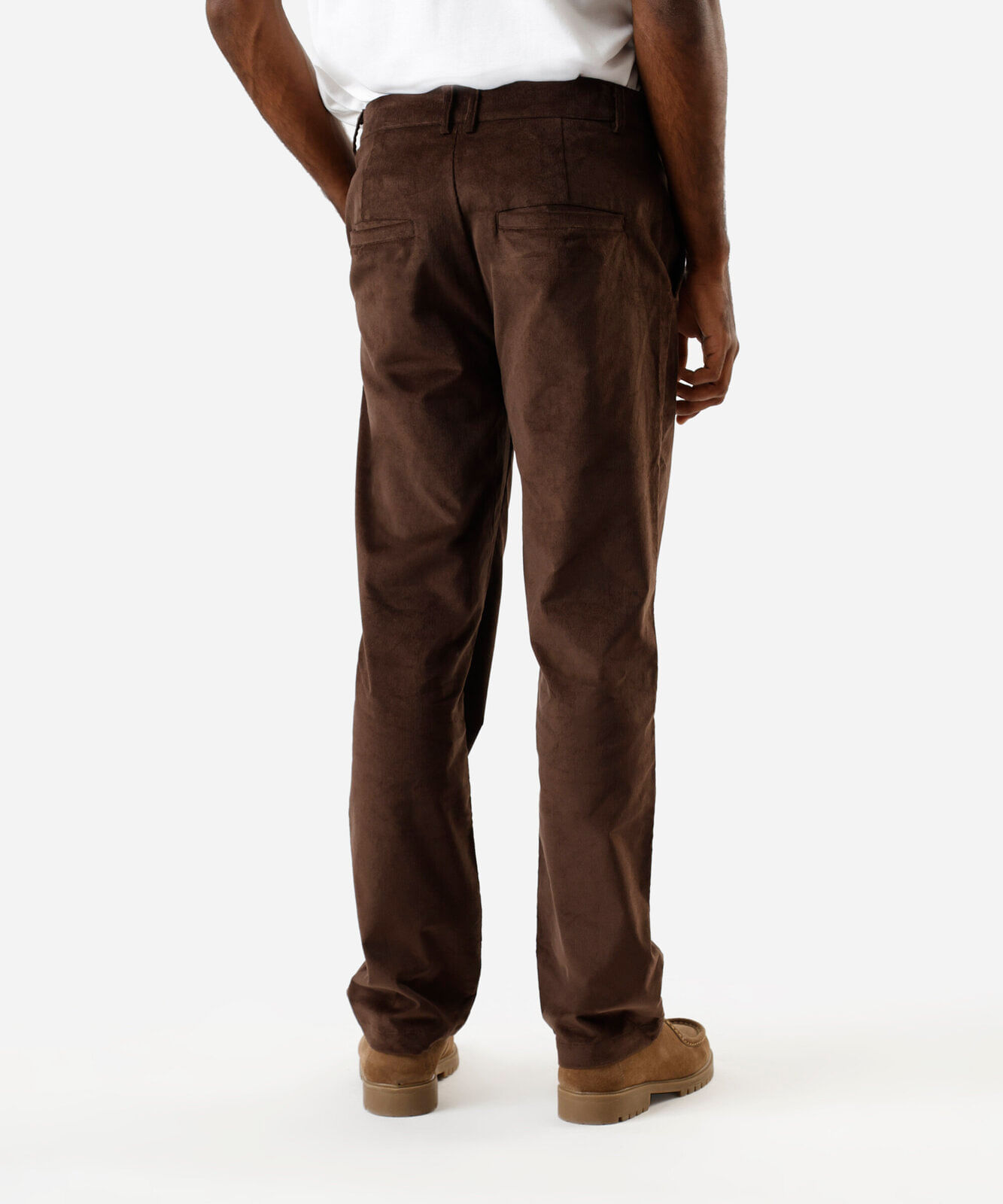 calça chino reta masculina de veludo cotelê marrom
