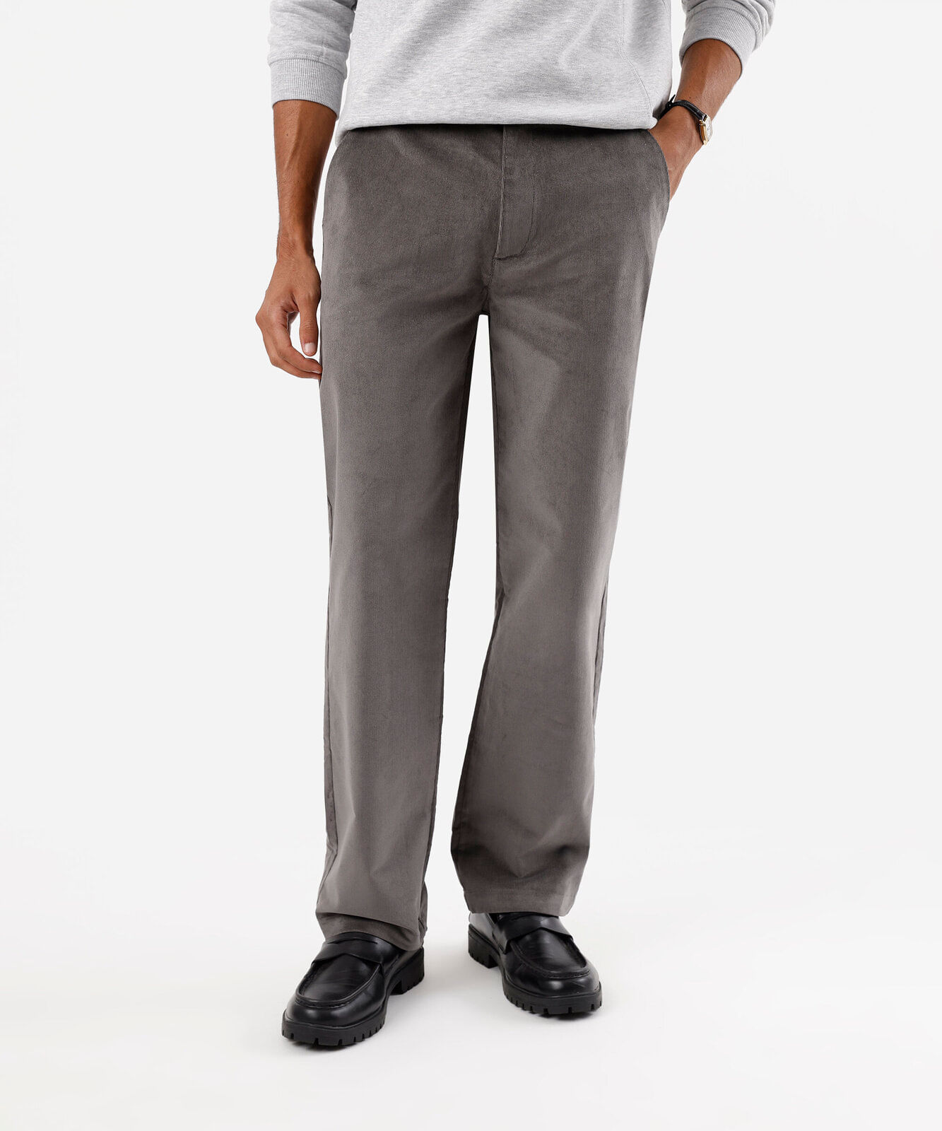 calça chino reta masculina de veludo cotelê cinza