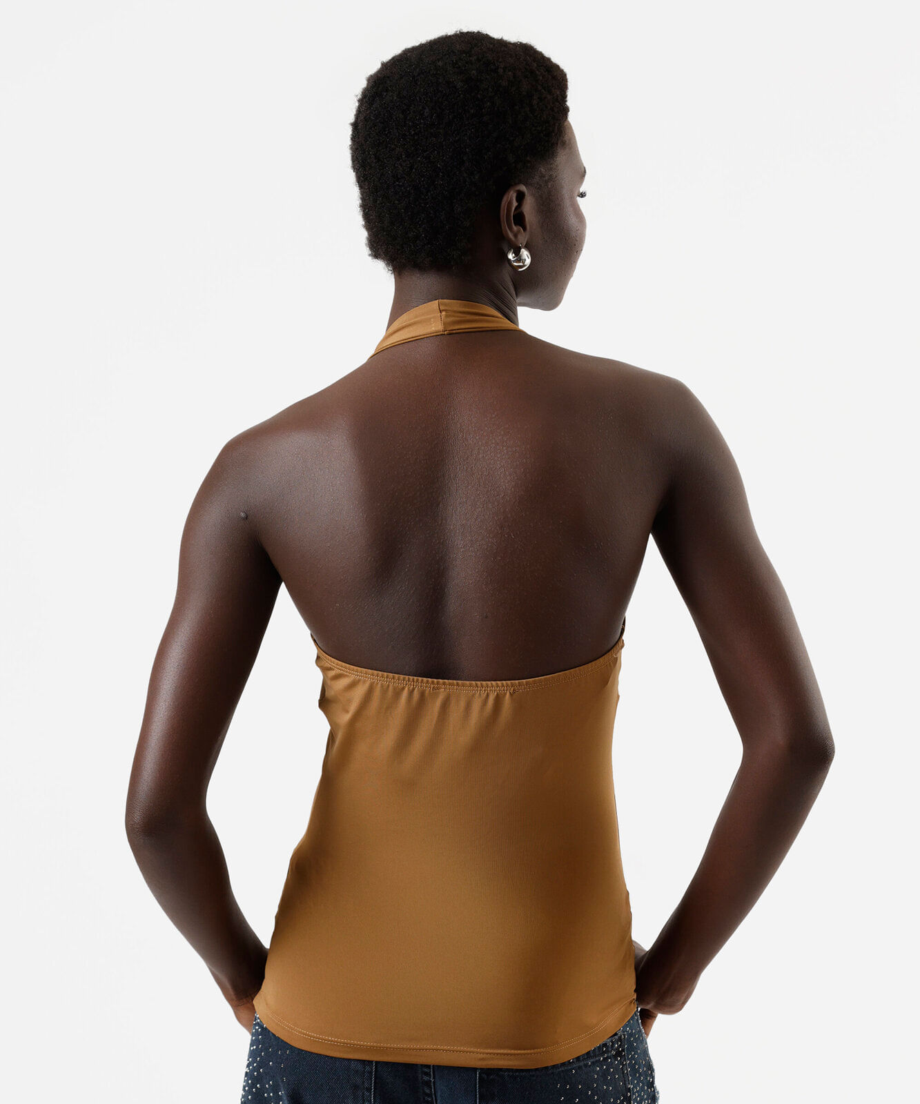blusa frente única feminina  com franzido marrom