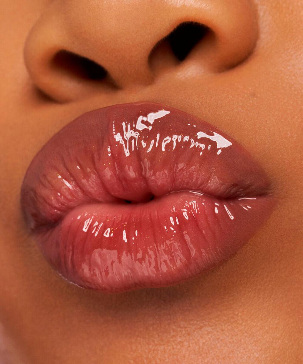 gloss labial essence juicy bomb shiny lipgloss chocobomb