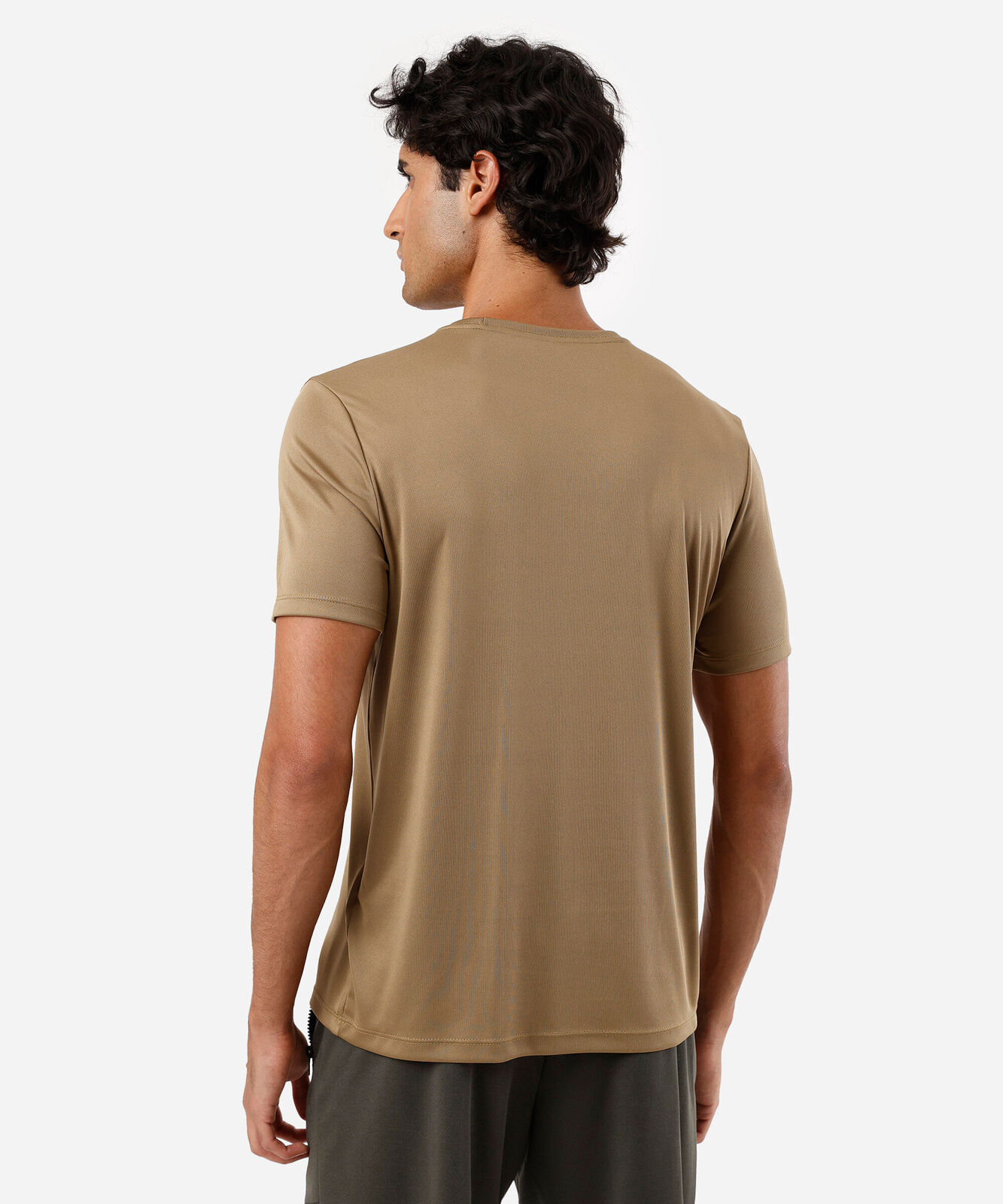 camiseta esportiva masculina manga curta estampada bege