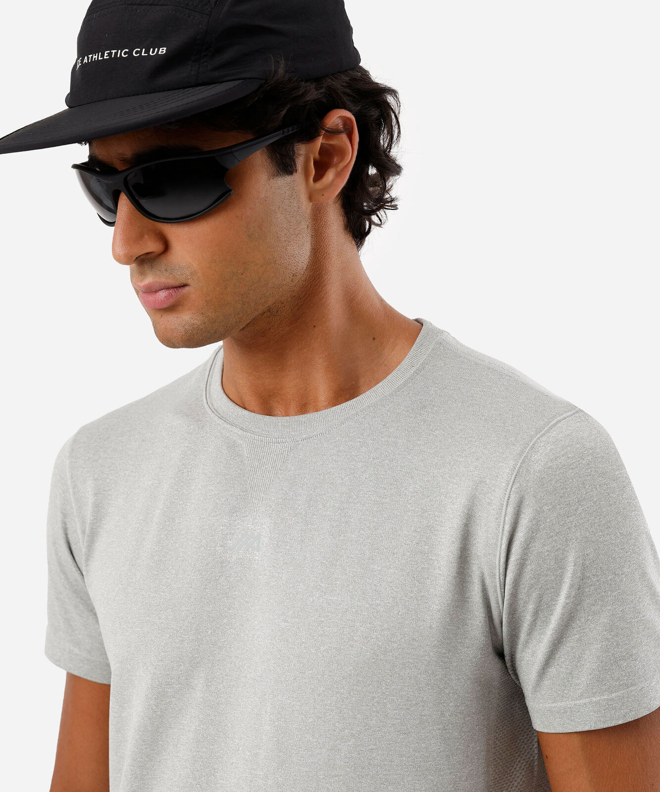 camiseta masculina de poliamida esportiva sem costura verde