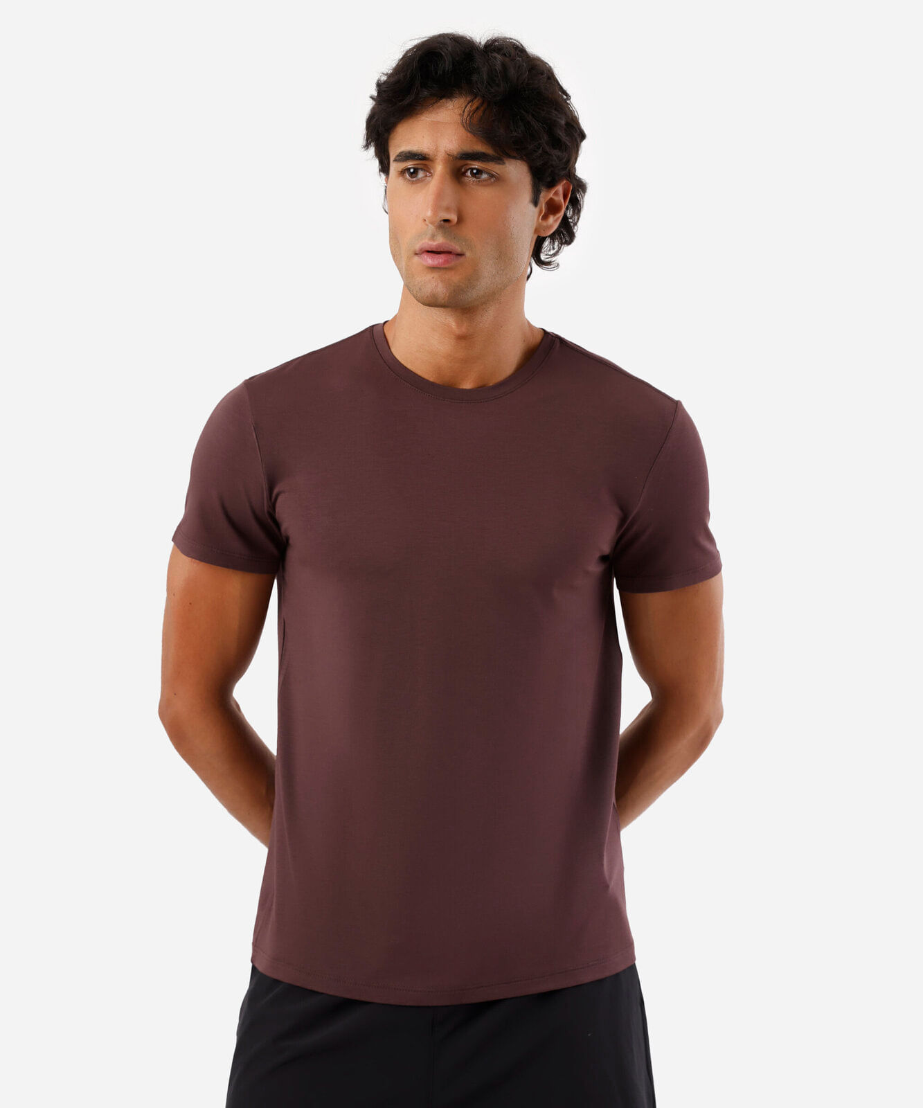 camiseta slim masculina airtech vinho