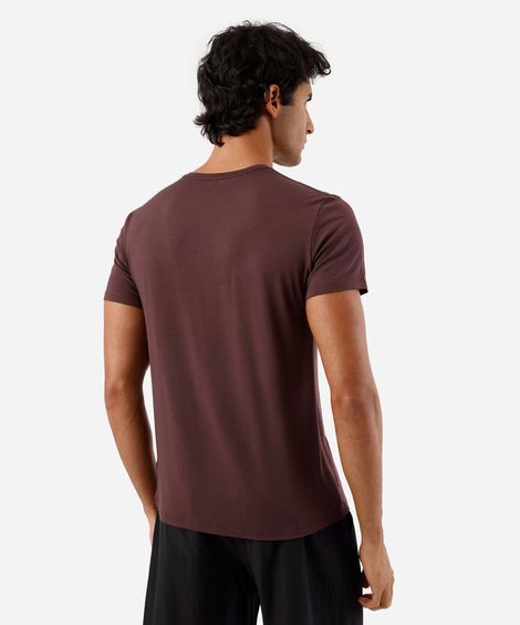 camiseta slim masculina airtech vinho