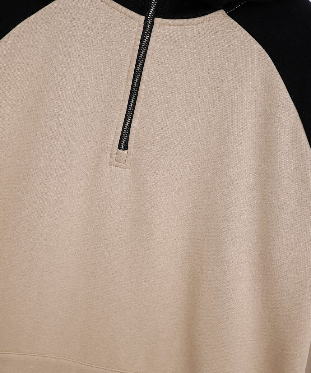 blusa juvenil de moletom felpado com capuz bicolor bege