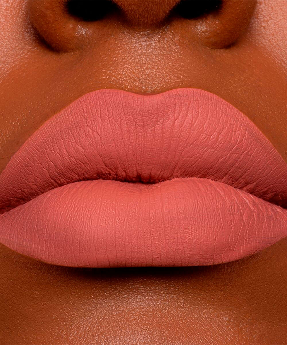 batom líquido nina makeup matte instant lips essência