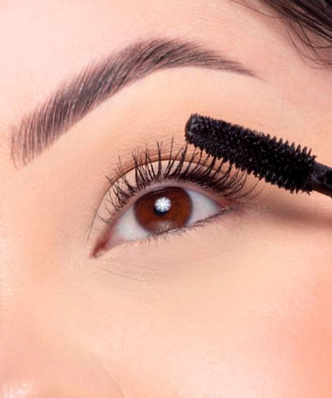 máscara nina makeup de cílios pantenol lashes alonga e define preta