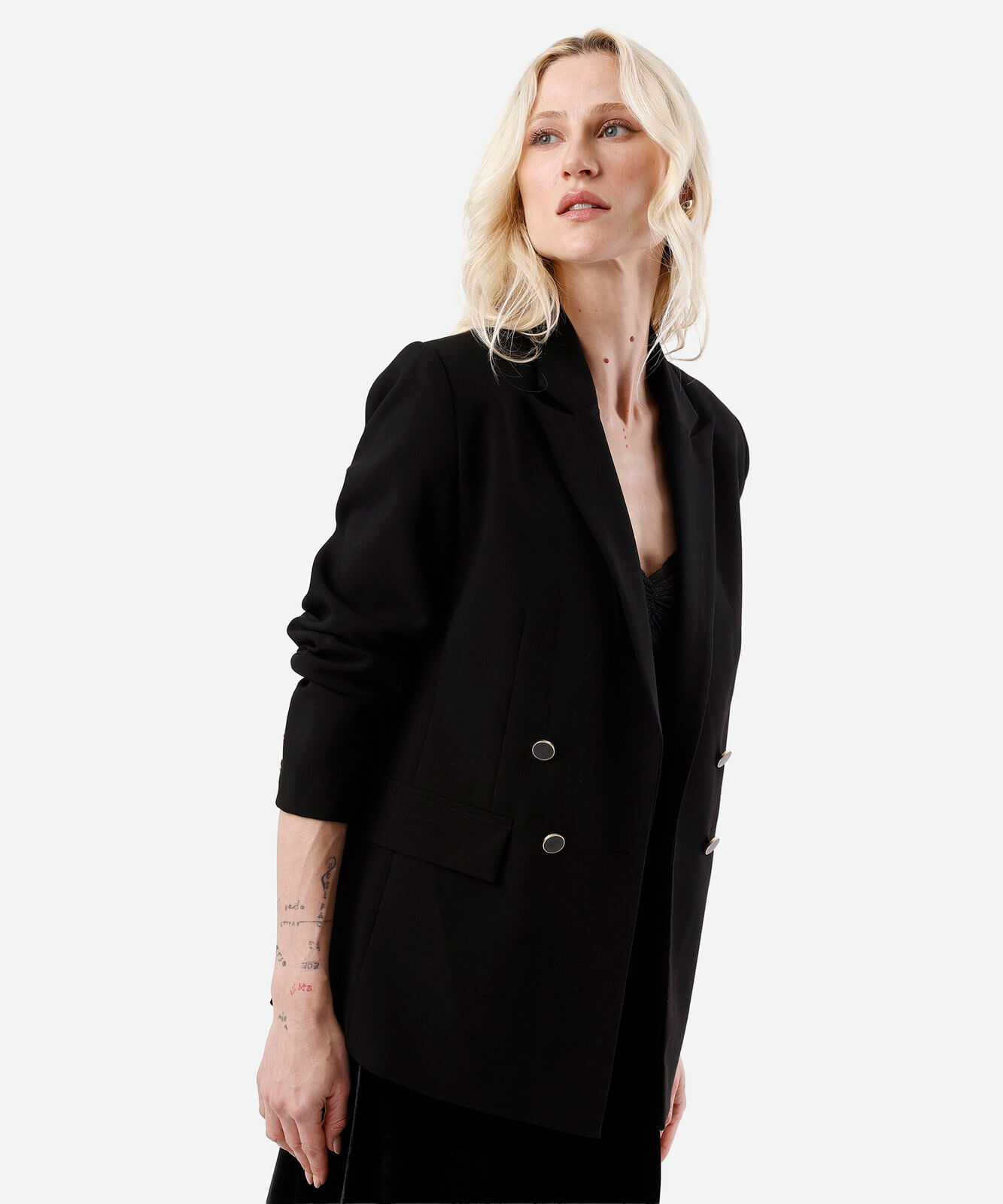 blazer de alfaiataria feminino botões dourados preto