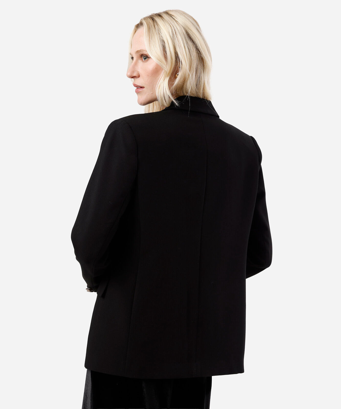 blazer de alfaiataria feminino botões dourados preto