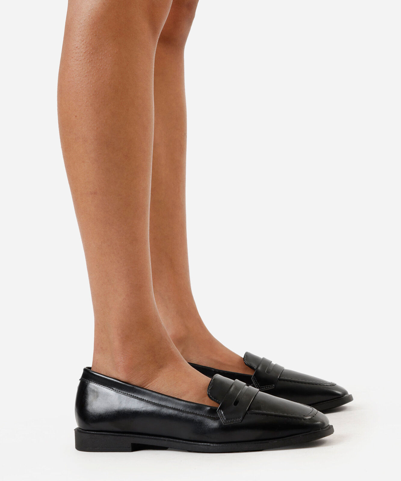 mocassim bico quadrado preto